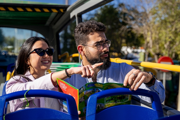Sevilla: tour en autobús turístico descubierto de dos pisos