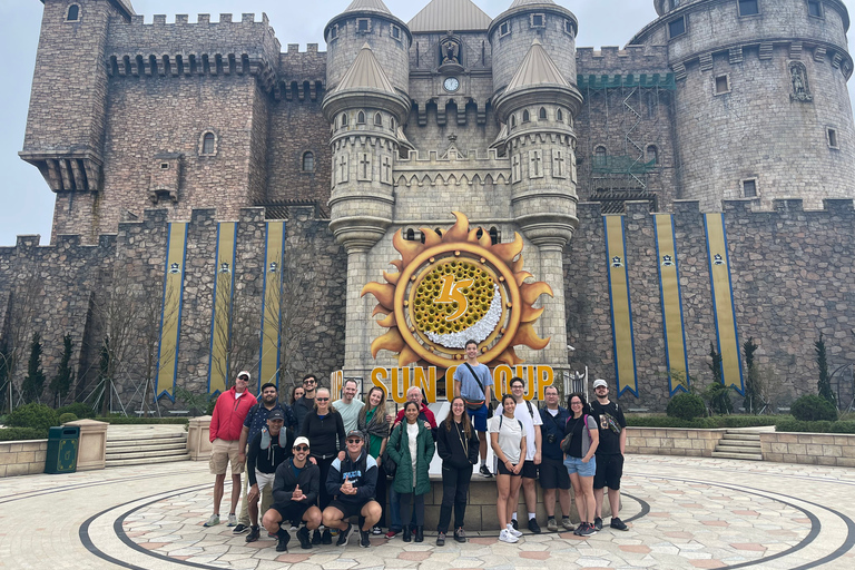 Hoi An/Danang: Tour em pequenos grupos por Bana Hills e Golden BridgeTour em pequenos grupos com retorno de teleférico e almoço buffet