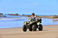 Jaco Beach, ATV Tour avec arrêt de chute d'eau - Hizvo