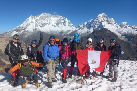 Huaraz: Excursión de un día al Nevado MateoNevado Mateo Excursión de Escalada de Día Completo Servicio Privado