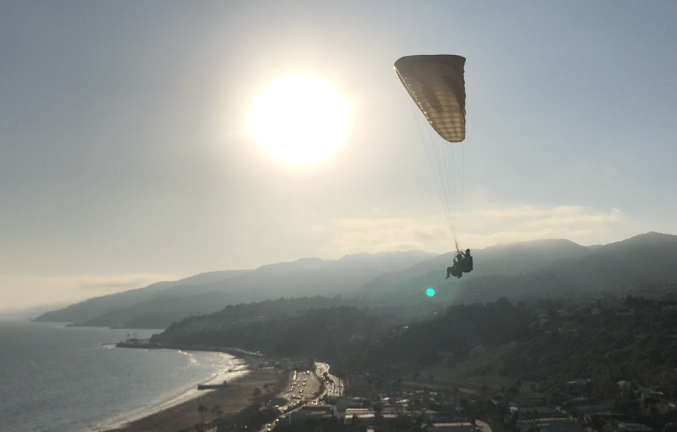 Los Angeles: 30-Minute Tandem Paragliding Experience