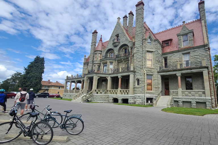 维多利亚市精华自行车之旅 - 城堡帽与传奇维多利亚踏板或电动自行车之旅 - 城堡风帽和传奇