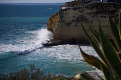 Algarve : Felsige Küste und Fischerdörfer