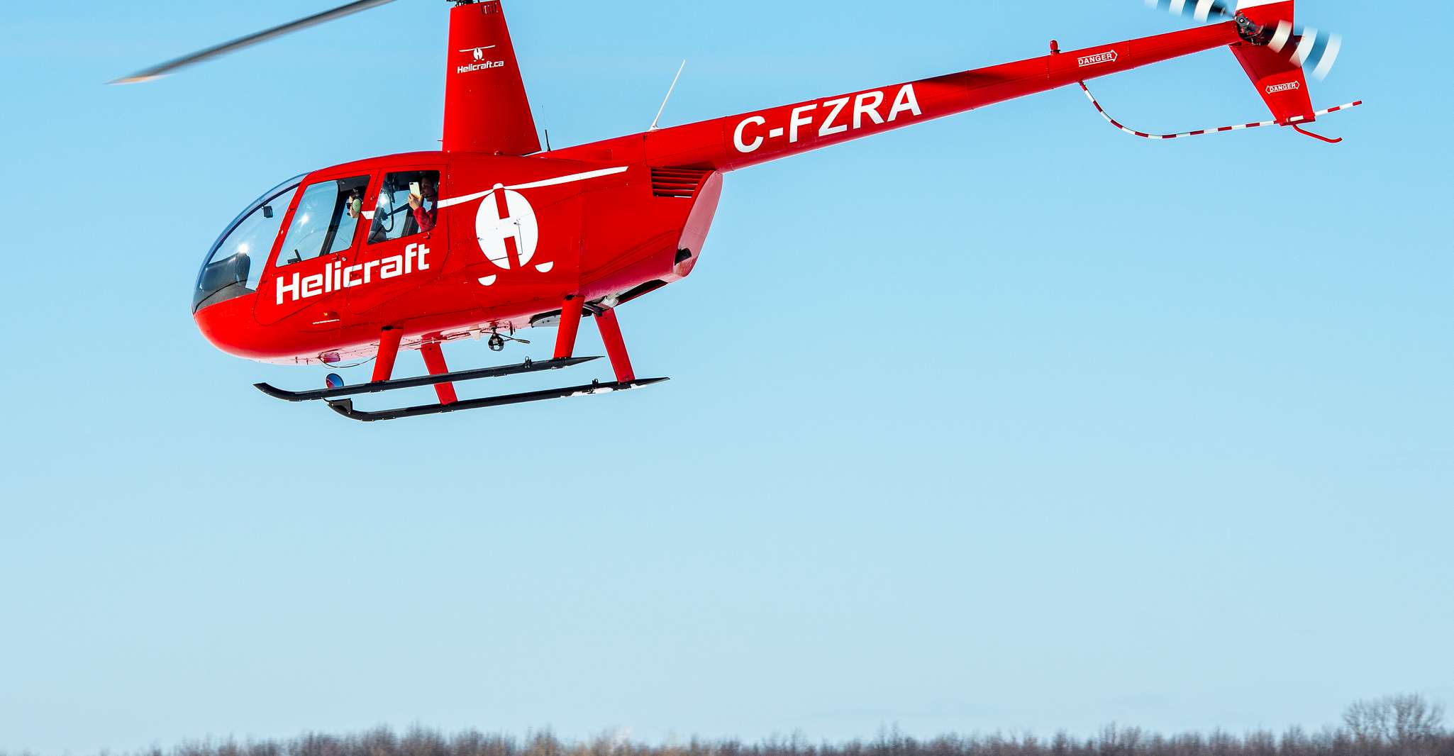 Montreal: Guided Helicopter Tour photo 6