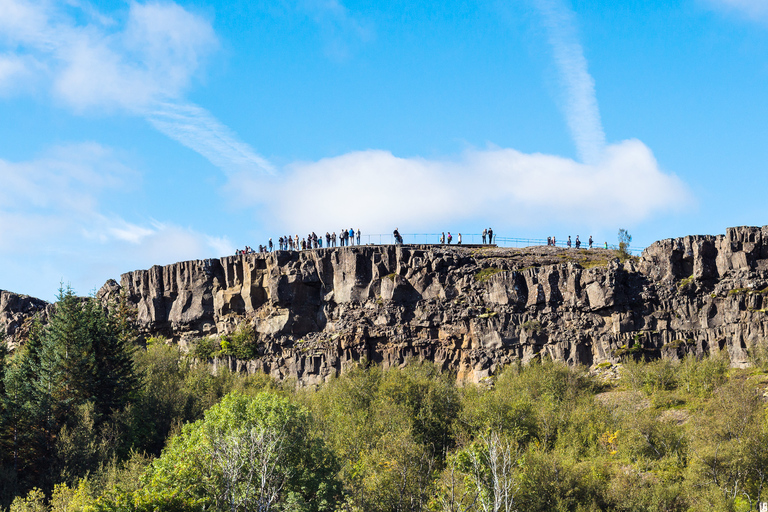 From Reykjavik: Small Group Golden Circle Day Trip