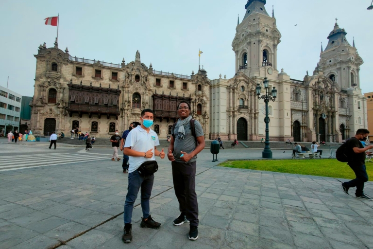 Lima: tour de la ciudad con recogida y regresoTour con recogida en el hotel