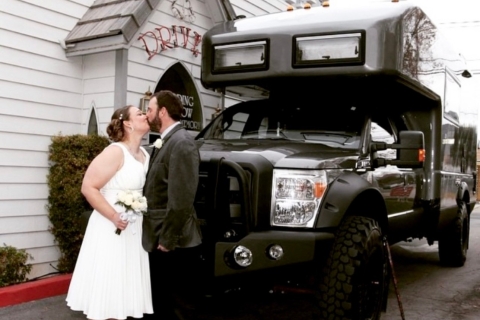 World-Famous Drive-Up Wedding in Las Vegas Standard Option