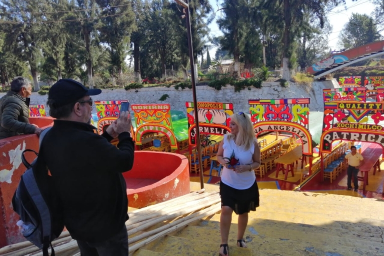 De Mexico: visite privée d'une journée à Teotihuacan et Xochimilco