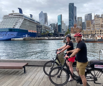Sydney: Guided Harbour E-Bike Tour