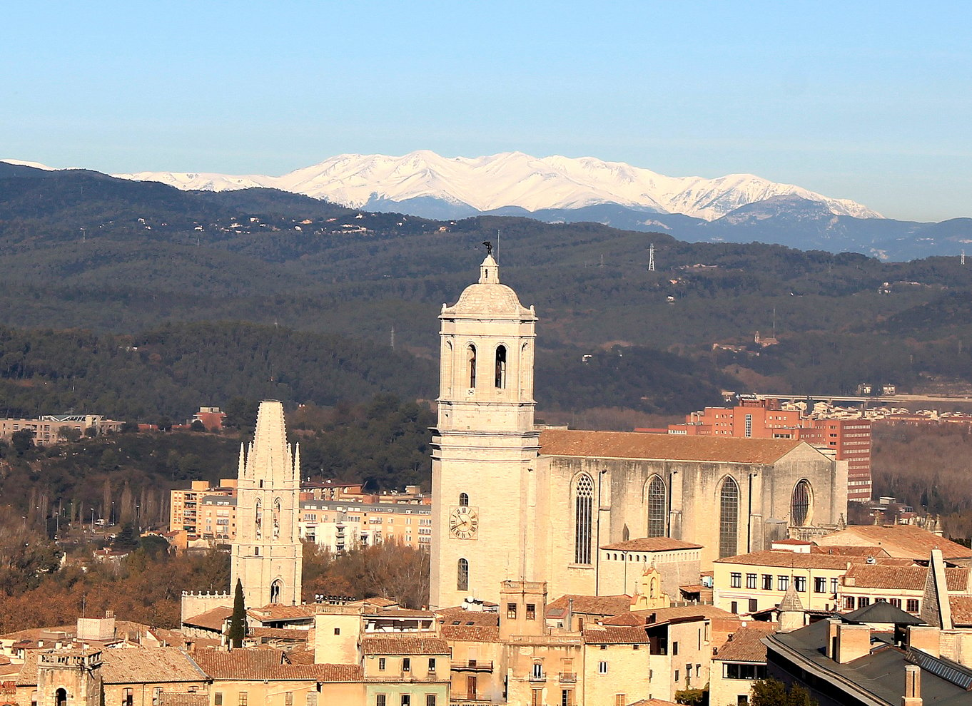 Girona: Tur med en lille gruppe til fods