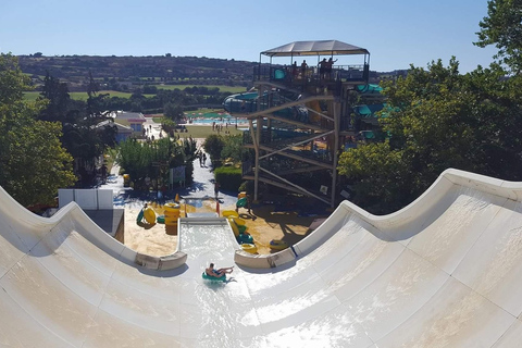 Entrada para o parque aquático Acqua Plus com traslado opcionalIngresso para o Parque Aquático Acqua Plus