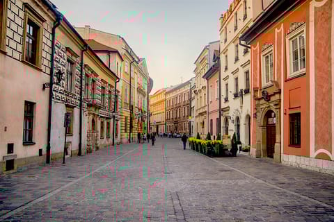 Krakow: Guided Walking Tour around the Old Town