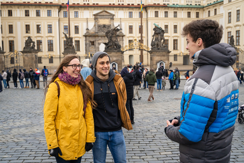 Castillo de Praga y Puente Ch. Visita Privada a Pie en DE o ENCastillo de Praga y Puente Ch. Visita Privada a Pie en Inglés