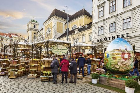 Vienna: City Highlights Guided Easter Tour