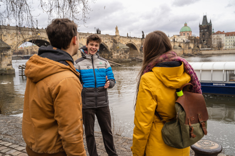 Visite guidée privée du Château de Prague et du Pont Ch. en DE ou ENVisite guidée privée du Château de Prague et du Pont Ch. en allemand