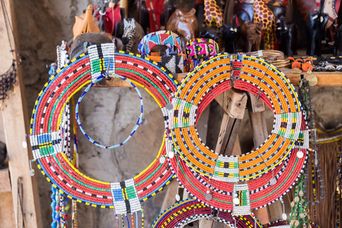 Arusha : Maasai Market Guided Tour