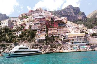 Von Neapel aus: Fährenticket nach Amalfi und Positano
