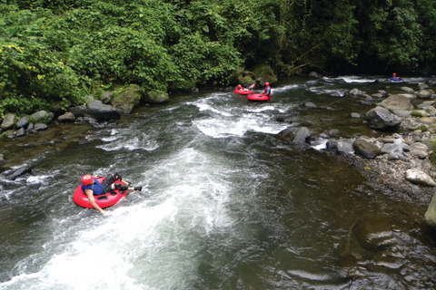 La Fortuna: White Water Tubing Tour mit Guide und Transfers