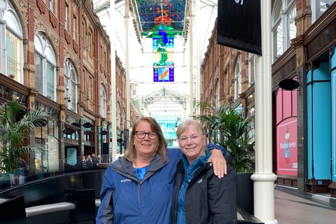 Leeds: Dark Side Private Guided Walking Tour