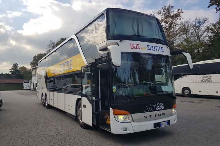 Civitavecchia: Transfer do Rzymu i bilet autobusowy Hop-on Hop-offTransfer z portu Civitavecchia do Rzymu, w tym Hop on Hop off
