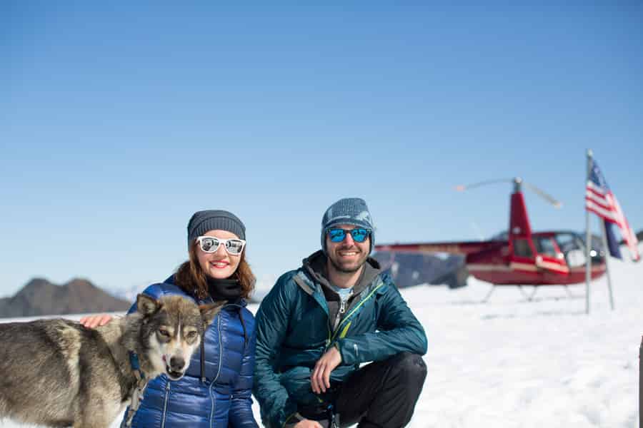 Gebiet Anchorage: Hubschrauber und Gletscherschlittentour. Foto: GetYourGuide