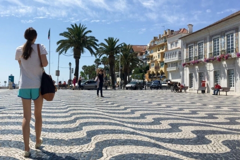 Desde Lisboa: Van Tour a Sintra, Cascais y EstorilTour en grupo compartido