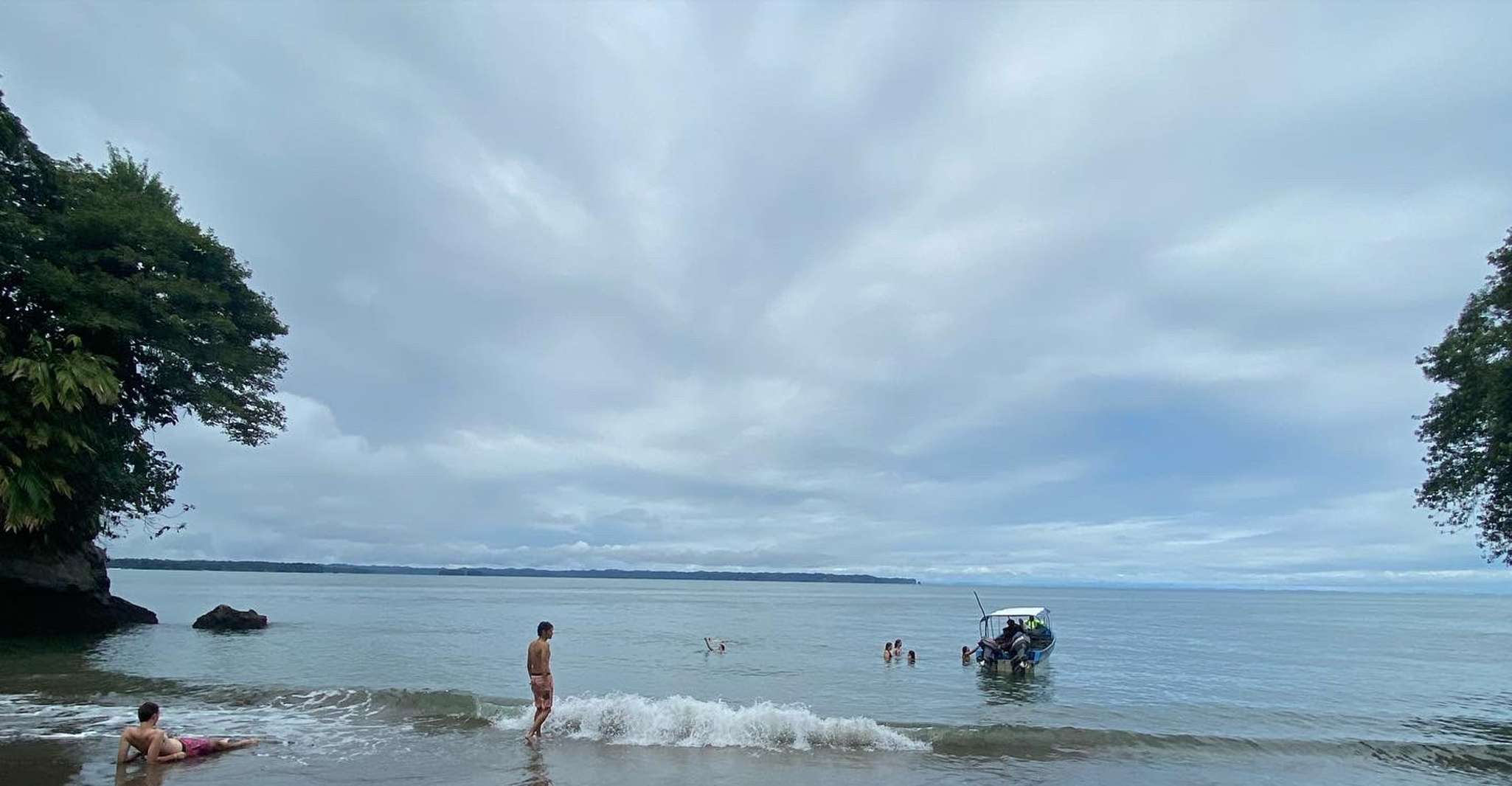 Viagem de um dia de observação de baleias de Cali em Buenaventura - Hizvo