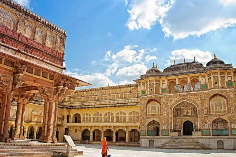 Jaipur: Old &amp; New Jaipur Full day City Tour by Car+ Guide