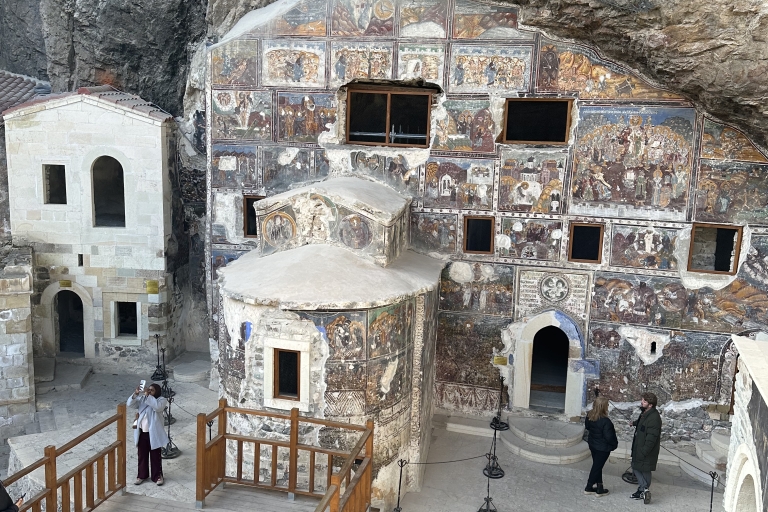 Vanuit Rize Merkez: Sumela klooster en Trabzon privétourTour met hoteltransfers