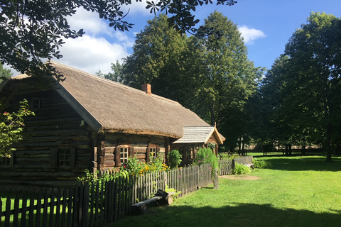 Paneriai Holocaust Site, Trakai Castle e Rumsiskes Day Tour