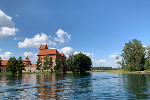 Dagstur till Paneriai förintelseplats, slottet i Trakai och Rumsiskes