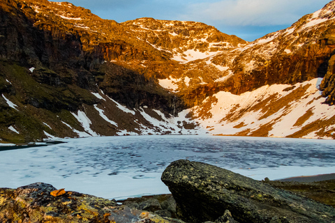 Au départ d&#039;Abisko : Visite guidée de la vallée de Kärkevagge et du lac Trollsjön