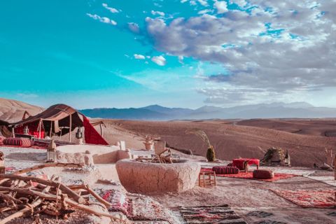 Marrakech: gita di un giorno nel deserto di Agafay con cena e giro in ATV