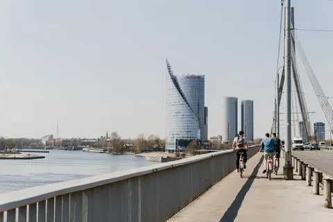 Riga: excursão guiada de bicicleta pelo Jurmala Resort e visita ao museu
