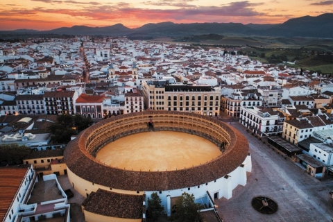 Depuis la Costa del Sol : Ronda et Plaza de TorosRonda et Plaza de Toros depuis Ilunion Fuengirola