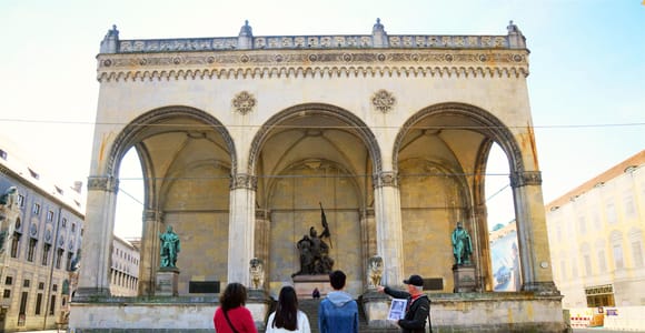 Nationalsozialismus WWII mit lizenziertem Guide - private Tour