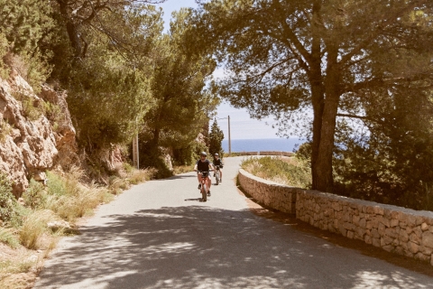 Ibiza : Aventure autoguidée de location de vélos électriques