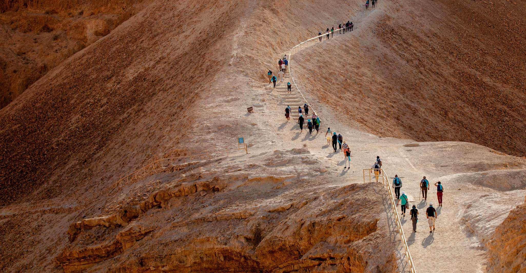 Excursão de um dia a partir de Tel Aviv, Massada, Ein Gedi e Mar Morto - Hizvo