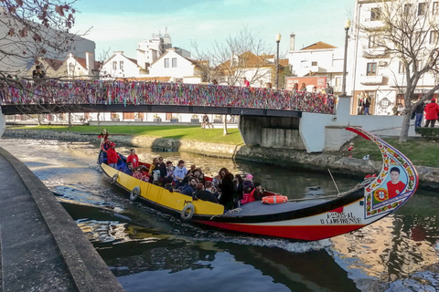 Transfert privé Lisbonne - Porto, avec 2 visites en cours de route