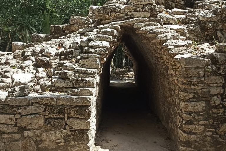 Tulum y Cobá: tour arqueológico de 1 día con almuerzo