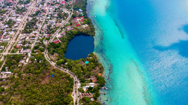 Visit From Cancun: Bacalar Lake of Seven Colors Tour in Cancún