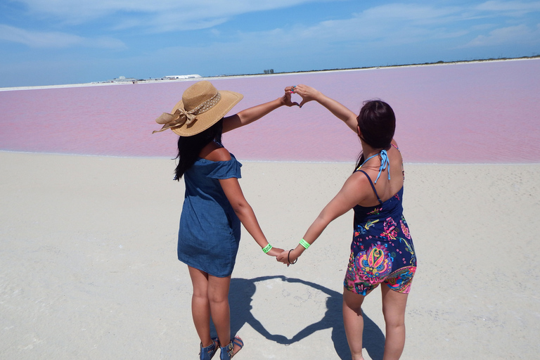 Depuis Cancún : excursion aux lacs roses de Las ColoradasDepuis Cancún : journée à Las Coloradas et à Ek Balam