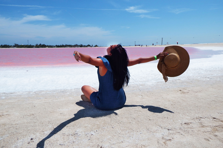 From Cancún: Day Trip to Las Coloradas Pink Lakes From Cancún: Day Trip to Las Coloradas and Ek Balam