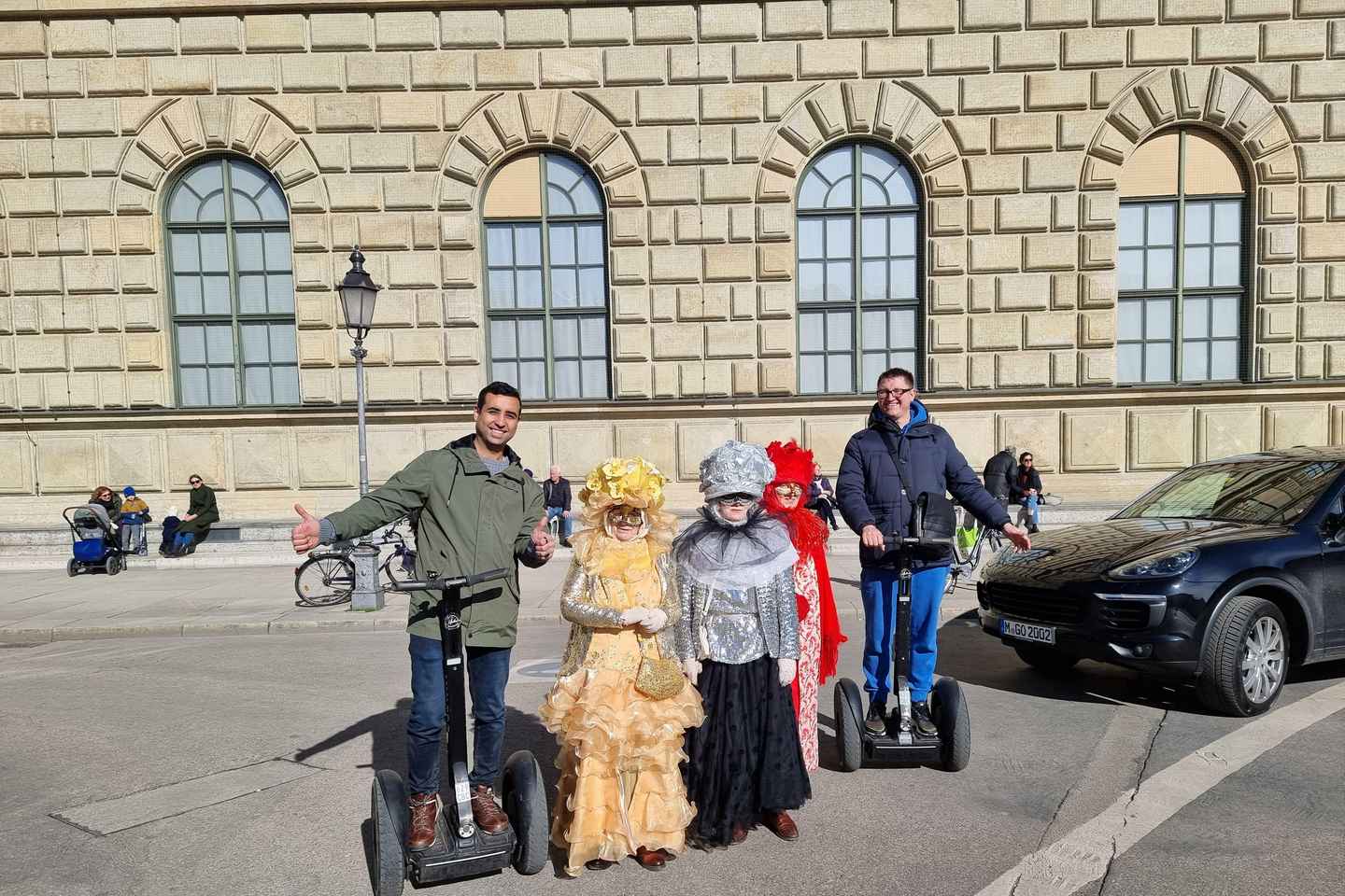 Munich: City Highlights Guided Segway Tour