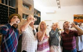 Adelaide: The Barossa Valley Premium Wine Tour with Lunch