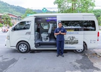 Khao Lak / Bang Sak, 1-Way Trasferimento privato all'aeroporto di Phuket - Hizvo