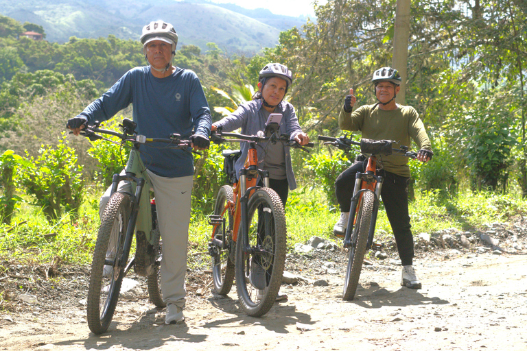 E-bike Tour: Hacienda, Viewpoint & Waterfall, Cali Ebike Tour "Paradise Road", viewpoint, hacienda el paraiso
