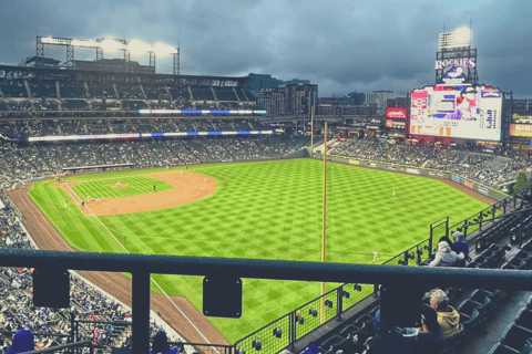 Denver: Colorado Rockies Baseball Game Ticket på Coors FieldPremium-sittplatser