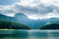 Kotor，Durmitor Park，Black Lake和Djurdjevica Tara Tour - Housity