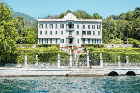 Lake Como: Lakeside Villas Entry Tickets with Ferries